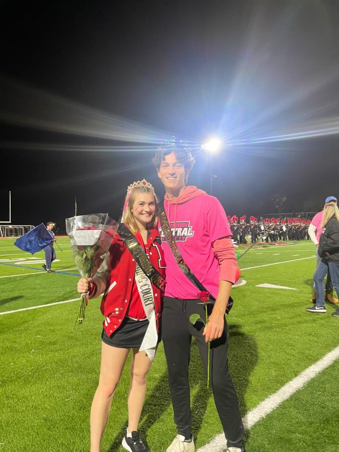 Brandon+Michaels+and+Rayna+Tyler+win+Homecoming+King+and+Queen+at+Central%E2%80%99s+Pink+Out+Game.