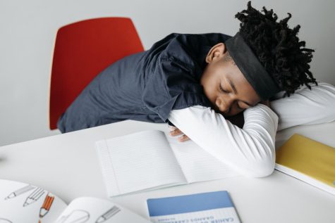 Students and teachers fight against sleep deprivation