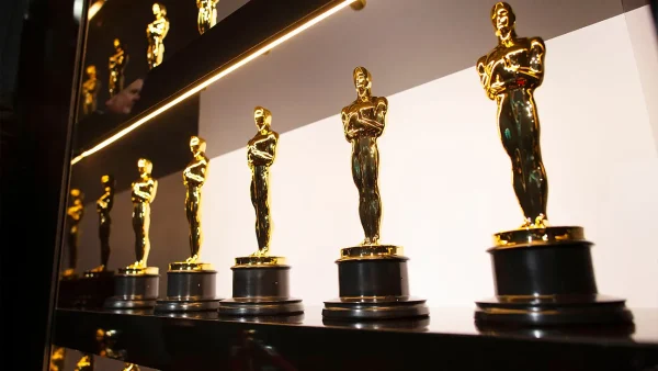 Did you know that each Oscar trophy weighs around 8.5 pounds?